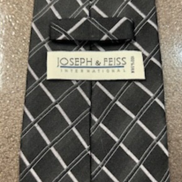 JOSEPH & FEISS 100% Silk Necktie Black With Silver Crossing Stripes - Picture 2 of 5